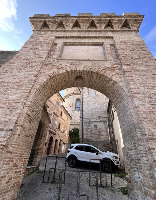 Porta San Giuliano