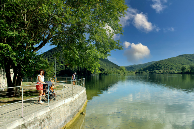 Lungolago, Lago di Piediluco