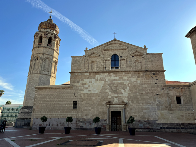 Facciata principale, Cattedrale di Oristano