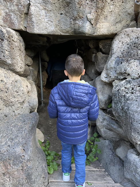 Ingresso Nuraghe Cuccurada, Mogoro