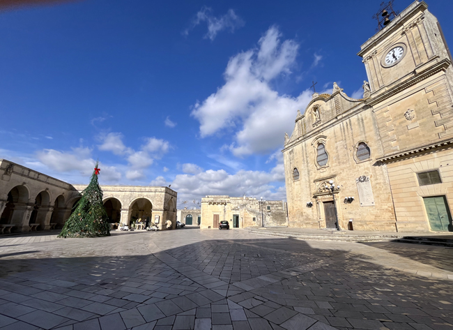 Piazza San Giorgio, Melpignano