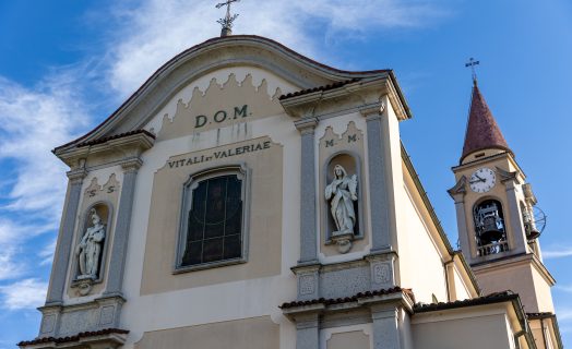 chiesa di don abbondio lecco
