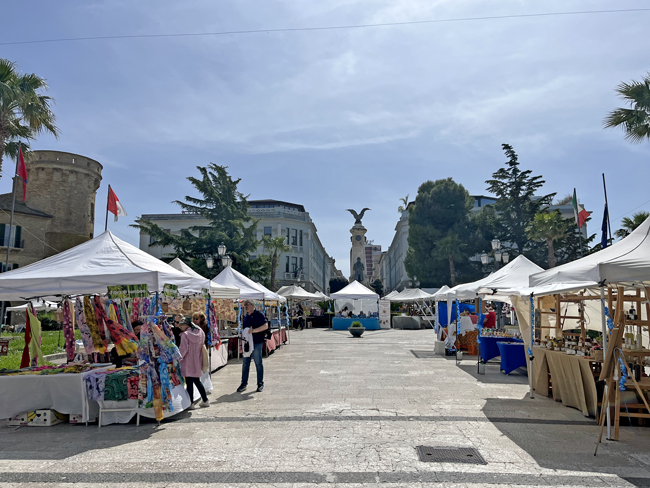 Piazza Rossetti, Vasto