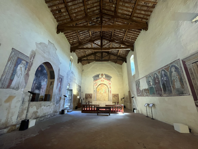 Certaldo: cosa vedere in un giorno o mezza giornata Chiesa di Santi Tommaso e Prospero, Certaldo