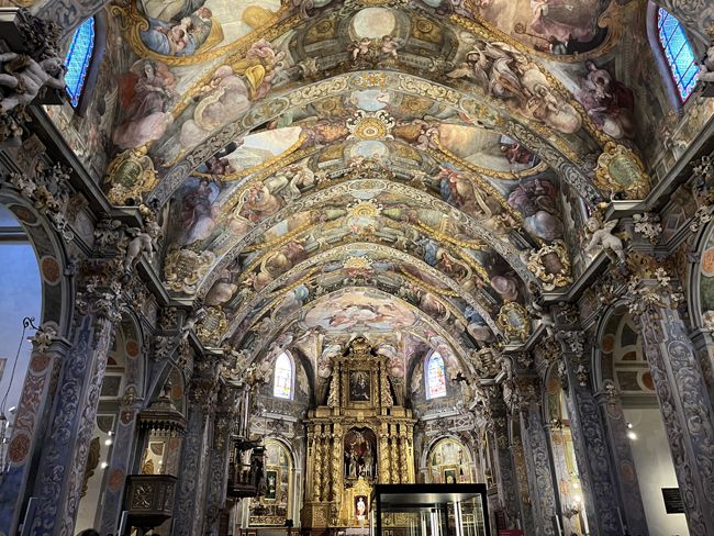 interni-chiesa-di-san-nicola-di-bari-valencia