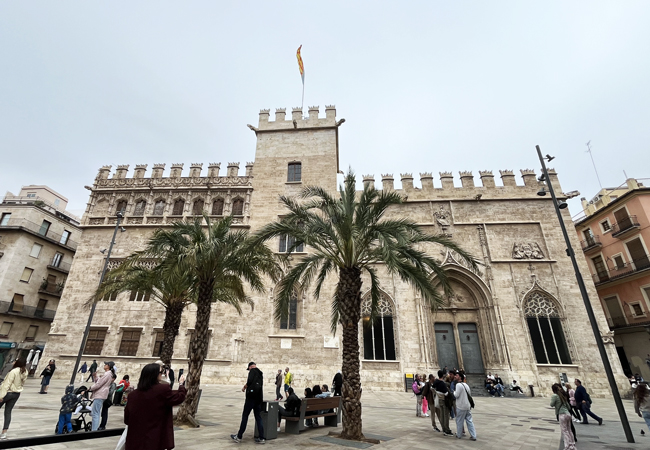 Loggia della Seta, Valencia
