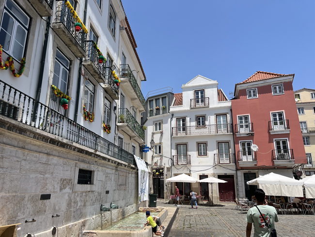 Largo do Chafariz de Dentro, Lisbona