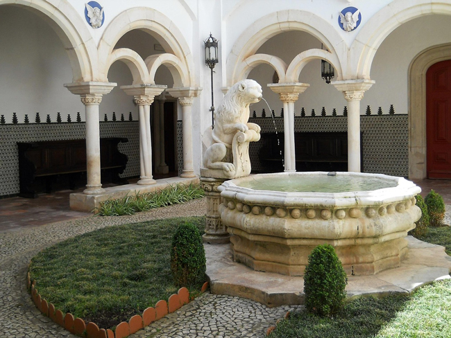 Cosa vedere a Cascais e dintorni in un giorno Museu Condes de Castro Guimarães, Cascais