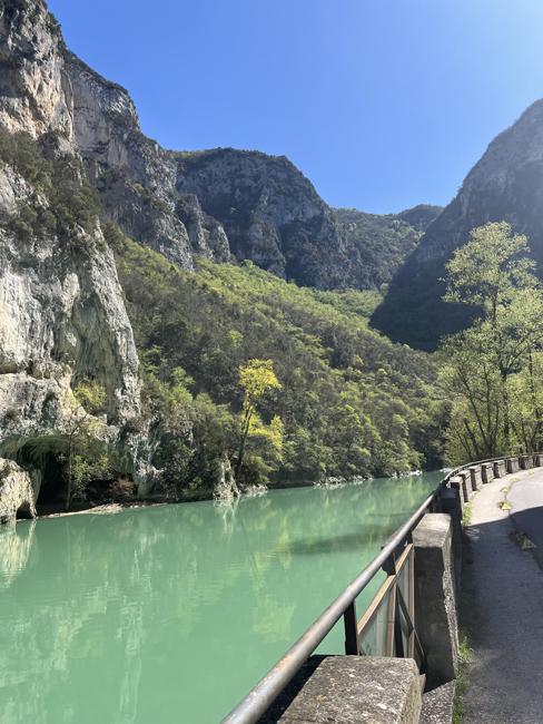 Gola del Furlo, Via Flaminia