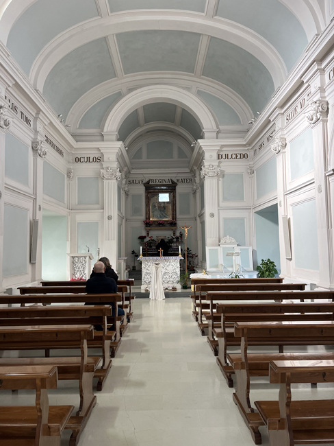 Interno del Santuario Madonna del Pelingo, Acqualagna