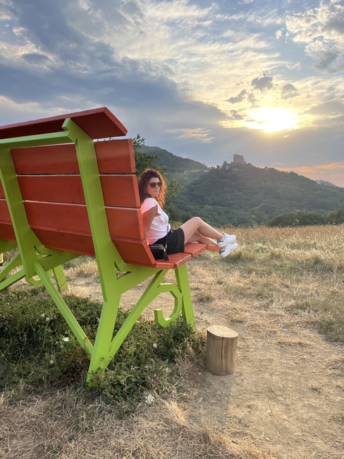 Montefiore Conca e dintorni: cosa vedere, leggenda, castello Panchina gigante #310, Montefiore Conca