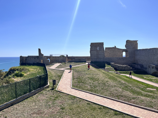 Cosa vedere a Ortona in un giorno Interno, Castello di Ortona
