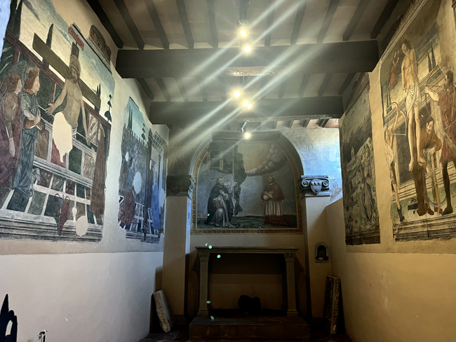 Cosa vedere ad Anghiari e dintorni in un giorno cappella-palazzo-pretorio-anghiari