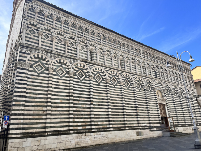 Cosa vedere a Pistoia in un giorno: itinerario con mappa chiesa-di-sa-giovanno-fuorcivitas-pistoia