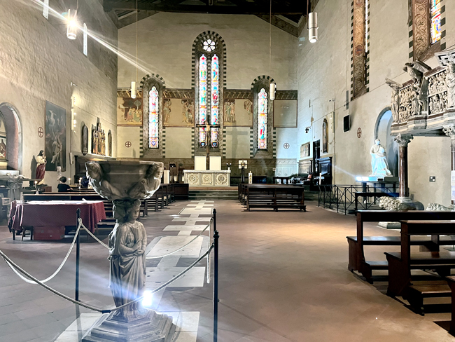 Cosa vedere a Pistoia in un giorno: itinerario con mappa Interno, Chiesa di San Giovanni Fuorcivitas, Pistoia