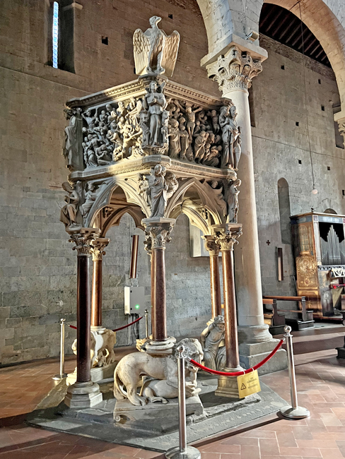 Cosa vedere a Pistoia in un giorno: itinerario con mappa Pulpito di Pisano, Chiesa di Sant'Andrea, Pistoia