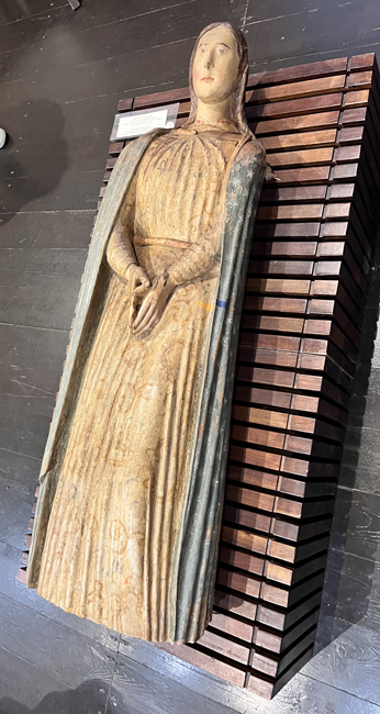 Castelsardo: cosa vedere e fare in un giorno Madonna di Salsgiu, Museo delle cripte - Cstelsardo