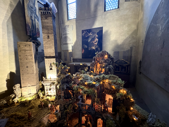 Cosa vedere a Bologna in 2 giorni: arte, mercatini e sapori tipici Presepe nella Chiesa di San Giacomo Maggiore, Bologna