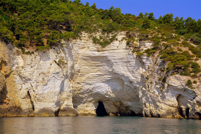 Itinerario del Gargano in 7 giorni: cosa vedere e dove alloggiare Grotte marine