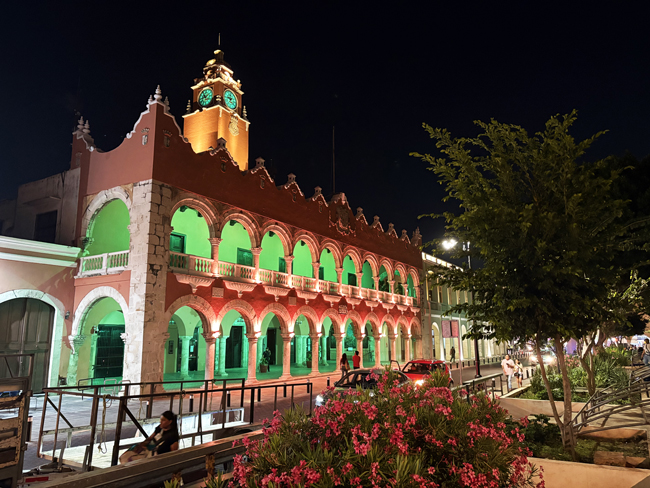 Cosa vedere a Mérida in un giorno, Yucatan Palacio de Gobierno, Mérida
