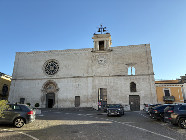 Cosa vedere a Sulmona in mezza giornata, itinerario e mappa Chiesa di Santa Maria della Tomba, Sulmona