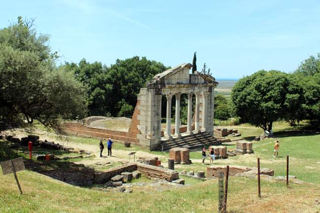 Organizzare un viaggio in Albania: itinerario di 4 giorni on the road area-archeologica-di-apollonia--albania