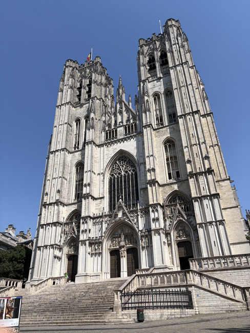 Cosa vedere a Bruxelles in un giorno a piedi Cattedrale di Bruxelles