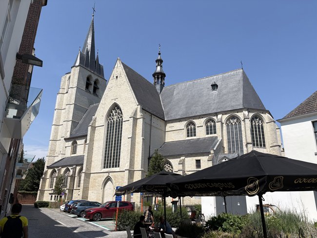 Cosa vedere a Mechelen in un giorno, il gioiello delle Fiandre Chiesa di San Giovanni, Mechelen